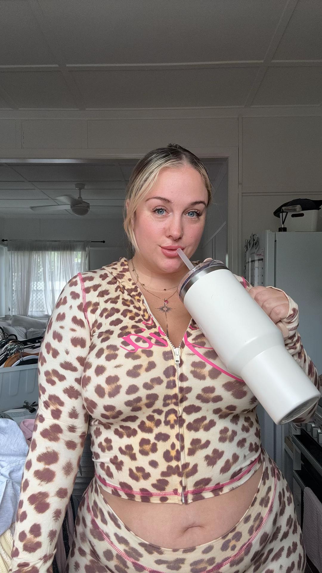 @AliceBlush