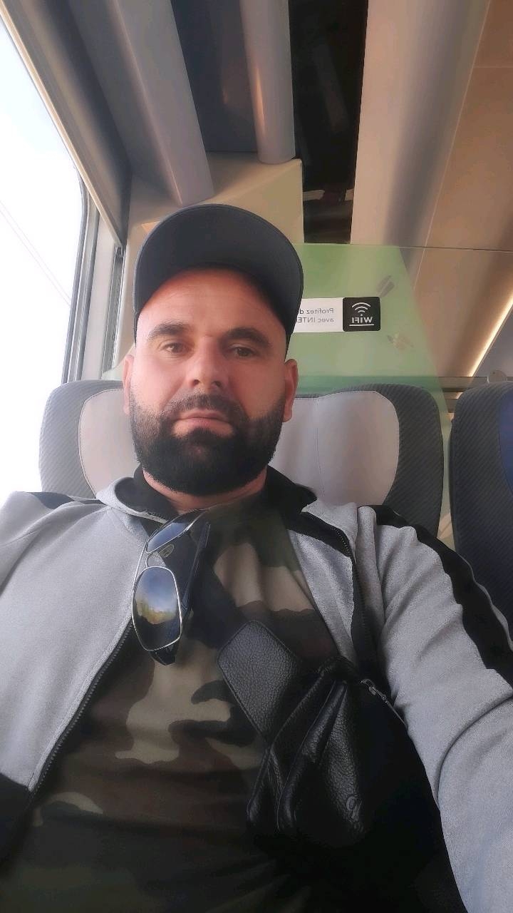 @sefe.ss🇦🇱 🇨🇵