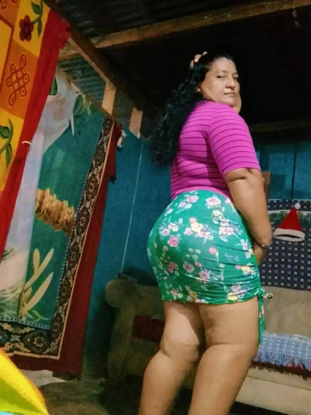 @Martínez