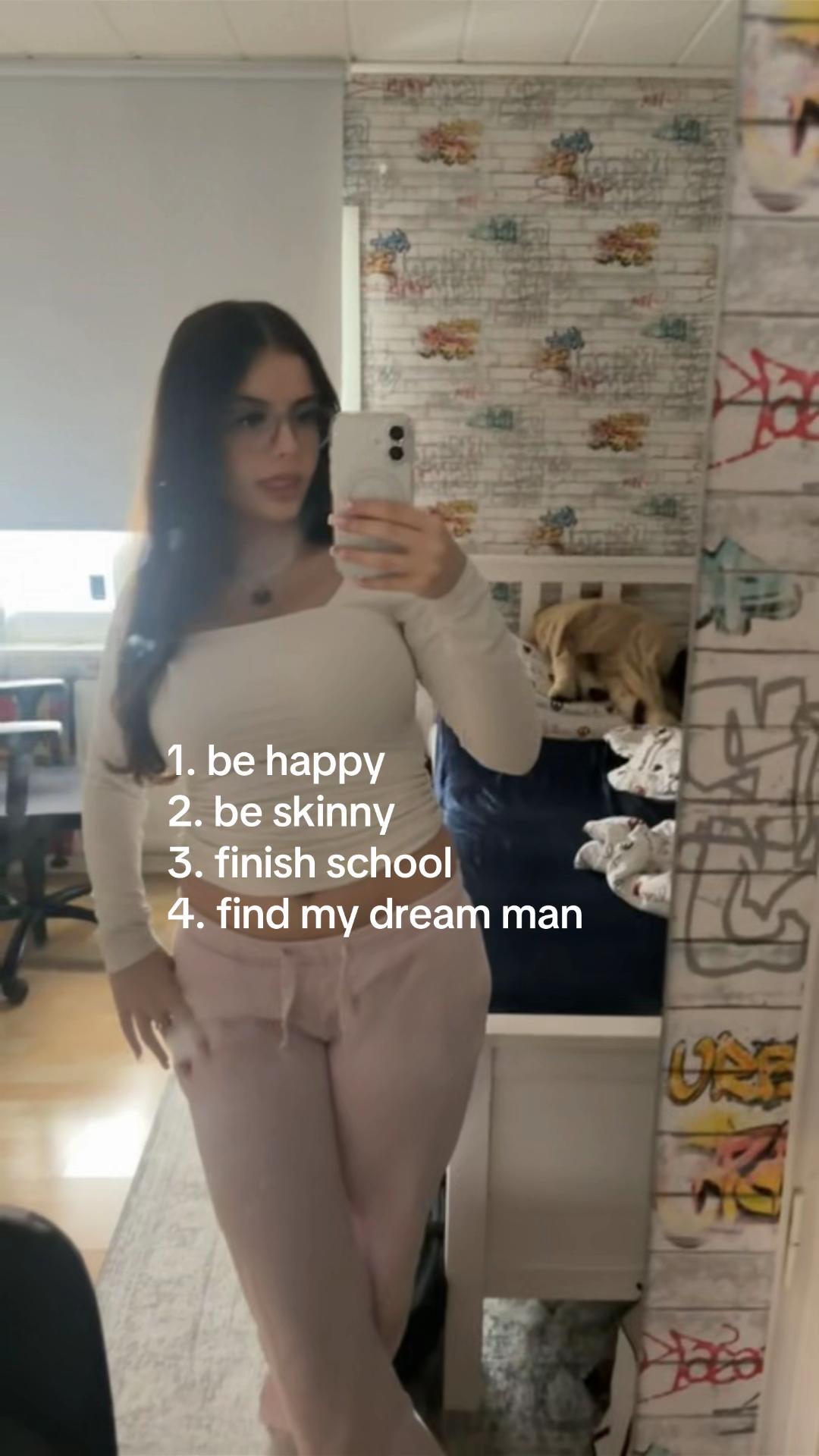 @𝒂𝒍𝒊𝒔𝒊𝒂 ꨄ