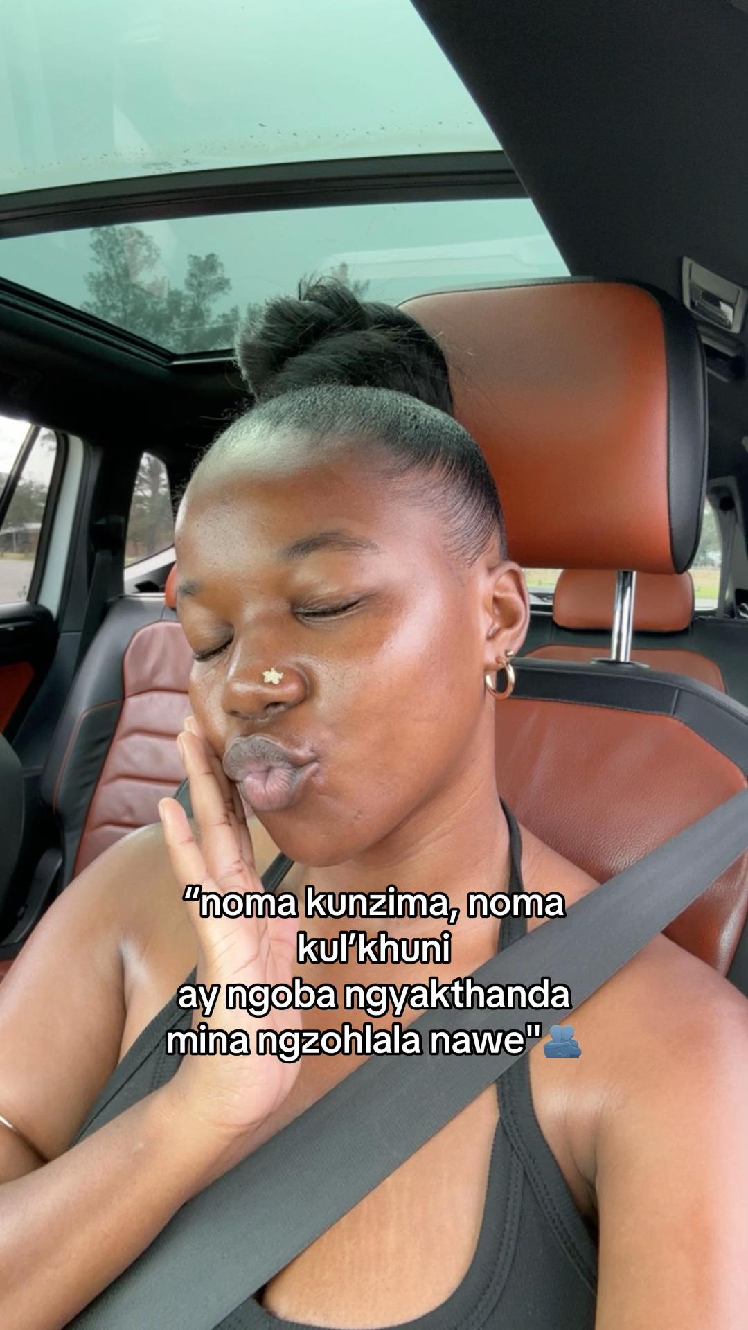 @𝓐𝓴𝓱𝓸𝓷𝓪 𝓜𝓪𝓷𝓭𝓵𝓪