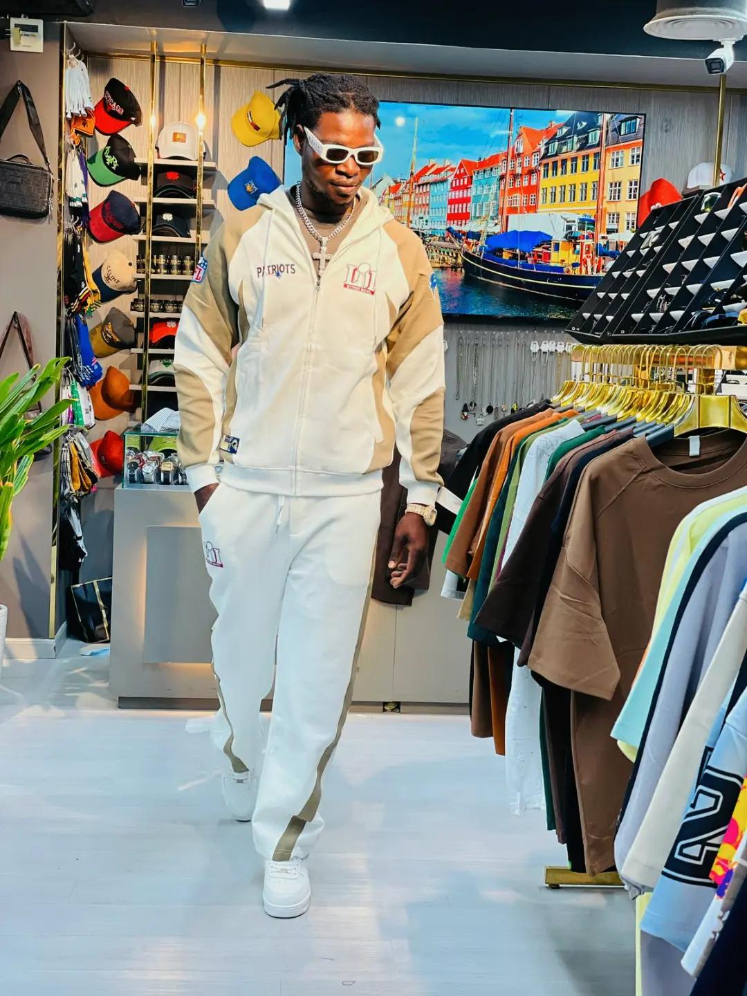 @celebritypainter1🇬🇭🇦🇪