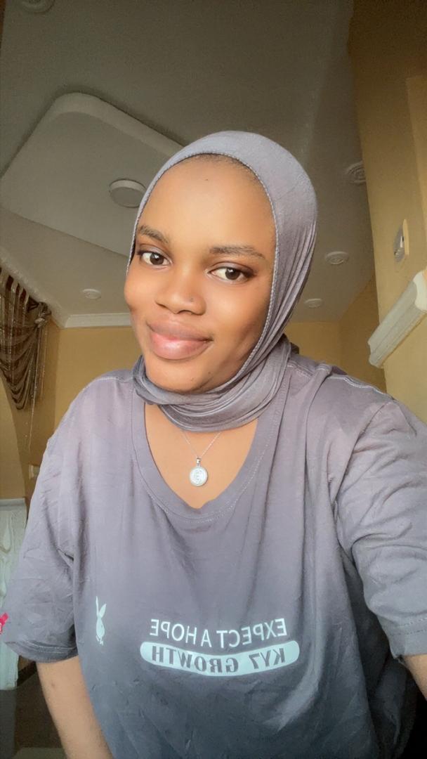 @QUEEN_TEEFAH💖