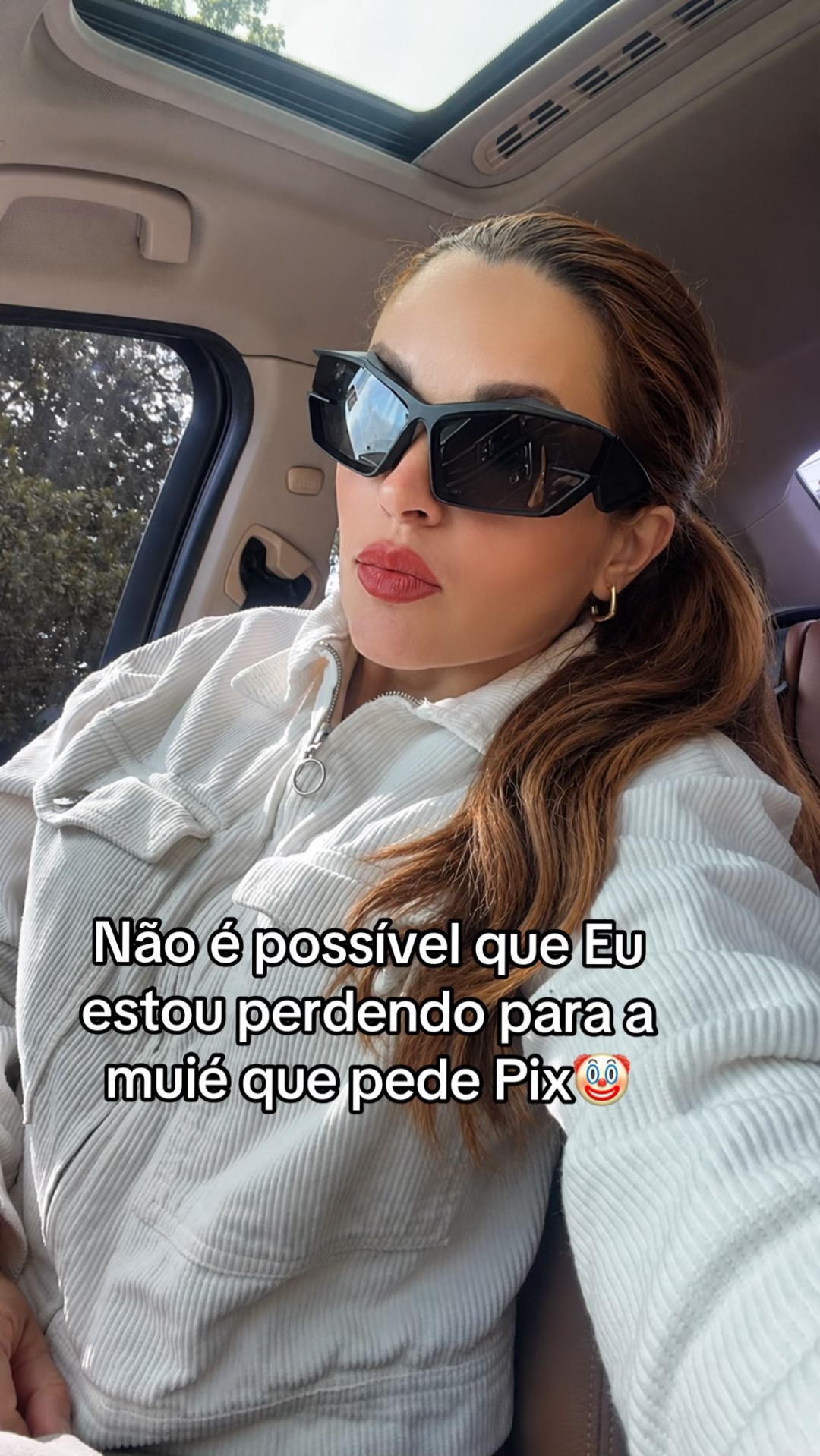 @Elisa Gomes