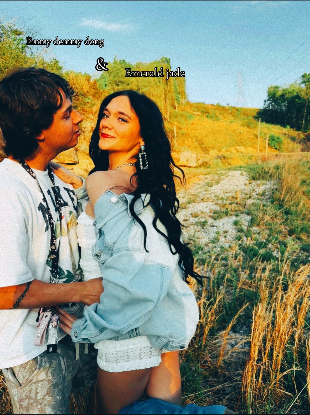@𝚃𝚊𝚢𝚕𝚘𝚛 𝙼𝚊𝚎 🏜️🧡