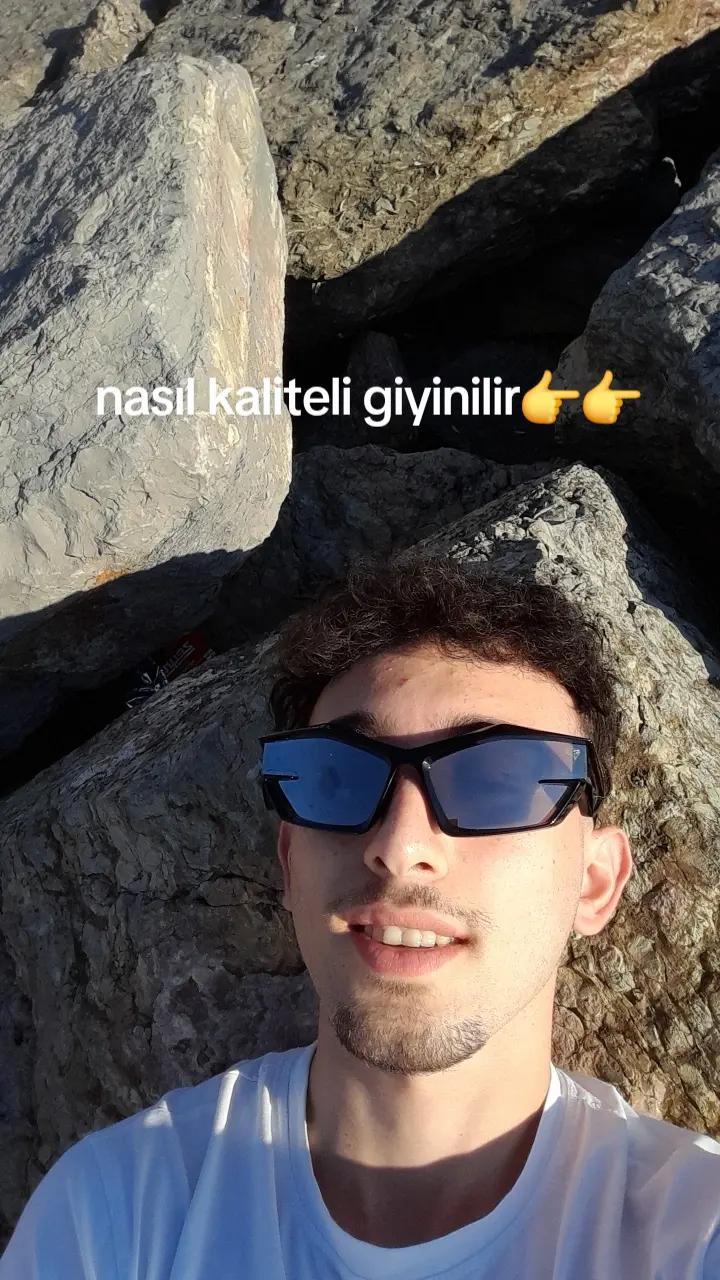 @SarjYuzdeBir