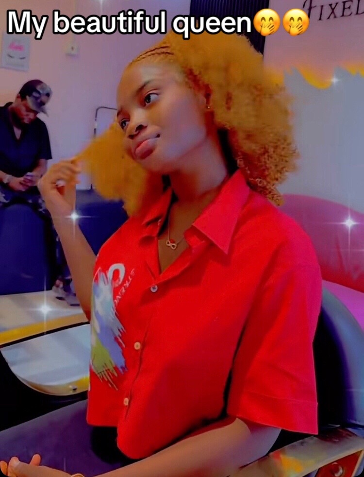 @🔥..||Ama must be rich.🤑💕||