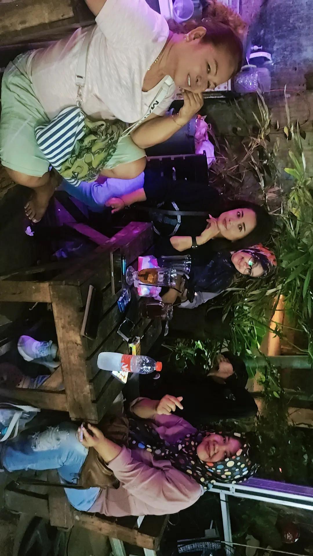 @Disini_Aja_Cafe