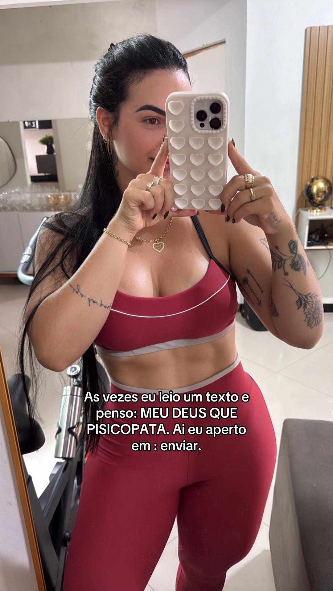 @Sandy Alves