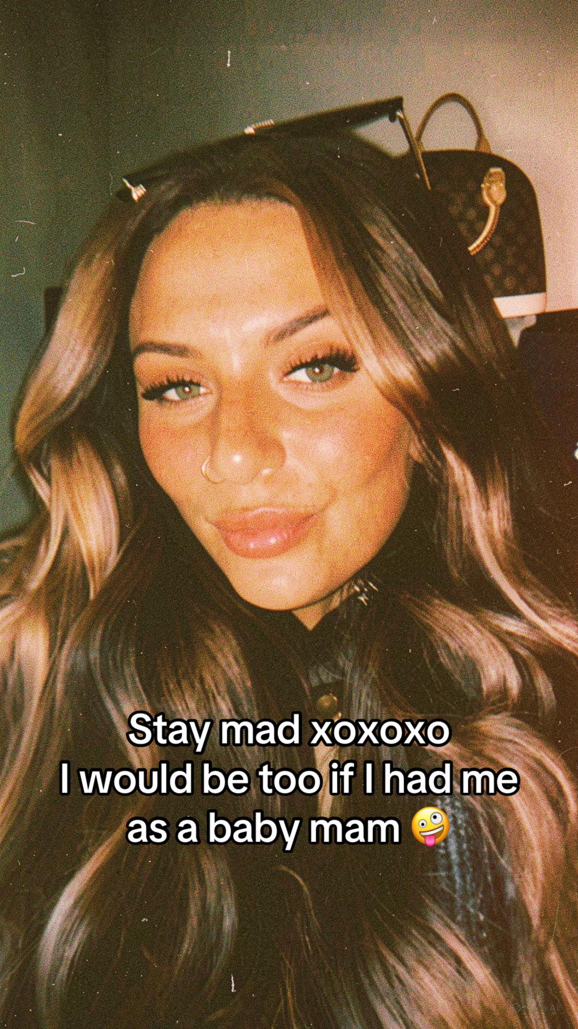@Chloe Nicole Hepplewhite-smith