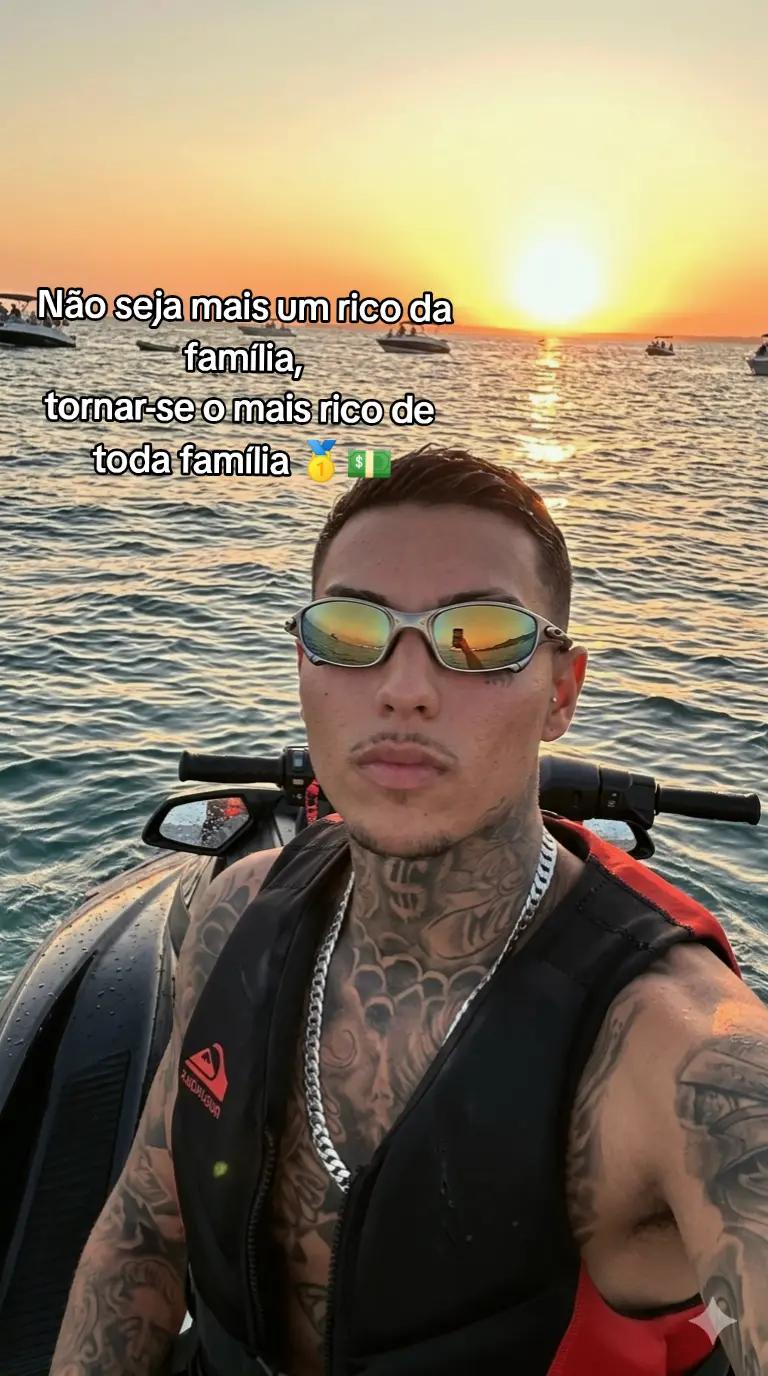 @Vrogs01 🧐🎭