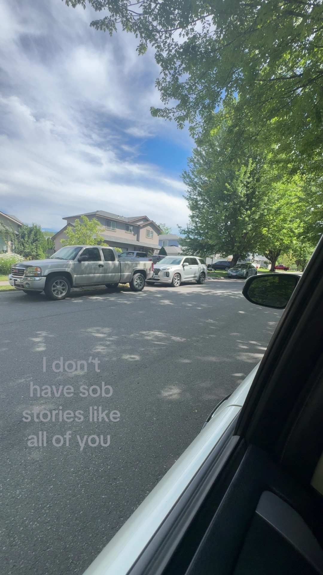 @👻