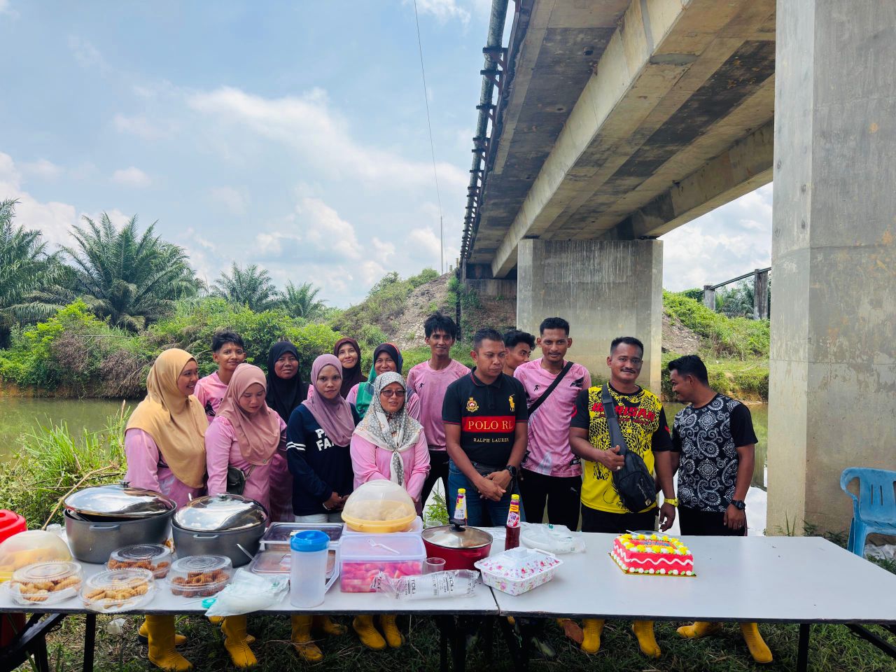 @SiTi AzIrAh🦋