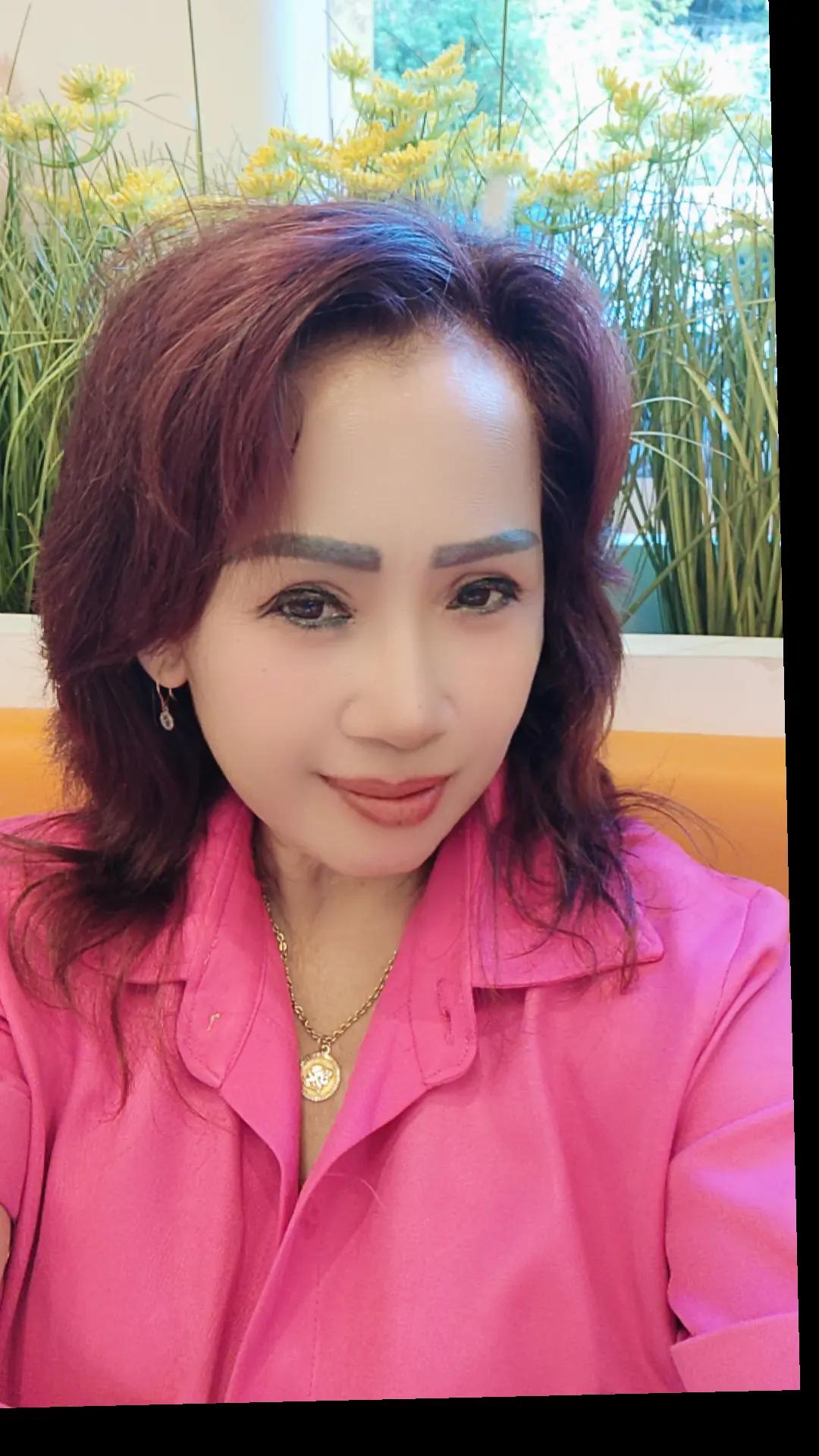 @elisashu665