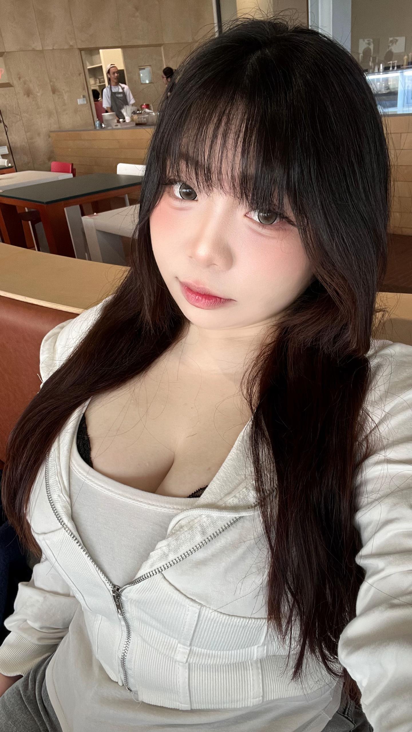 @ngọc áii