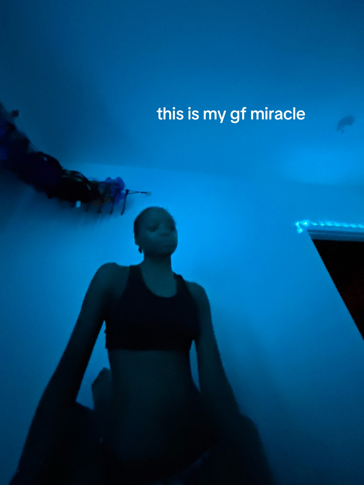 @Vay🩶