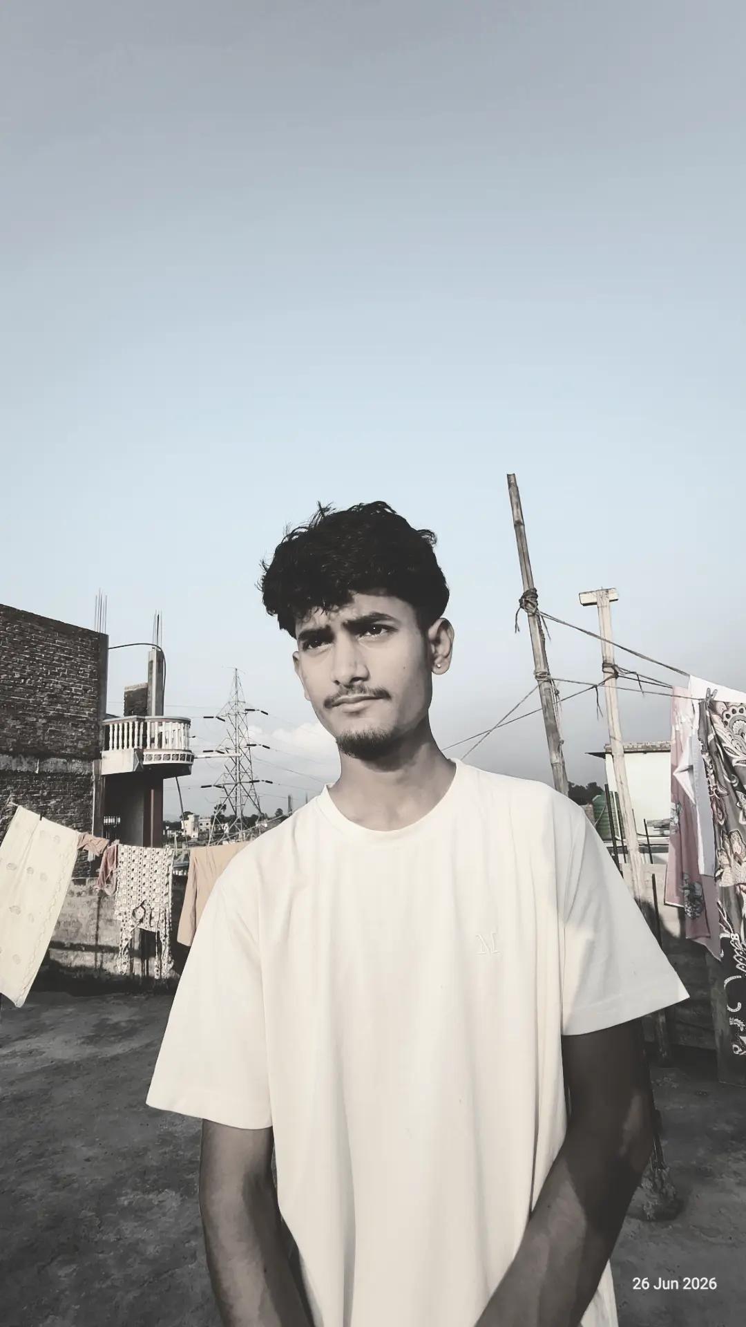 @KaZiii..... 🕸️