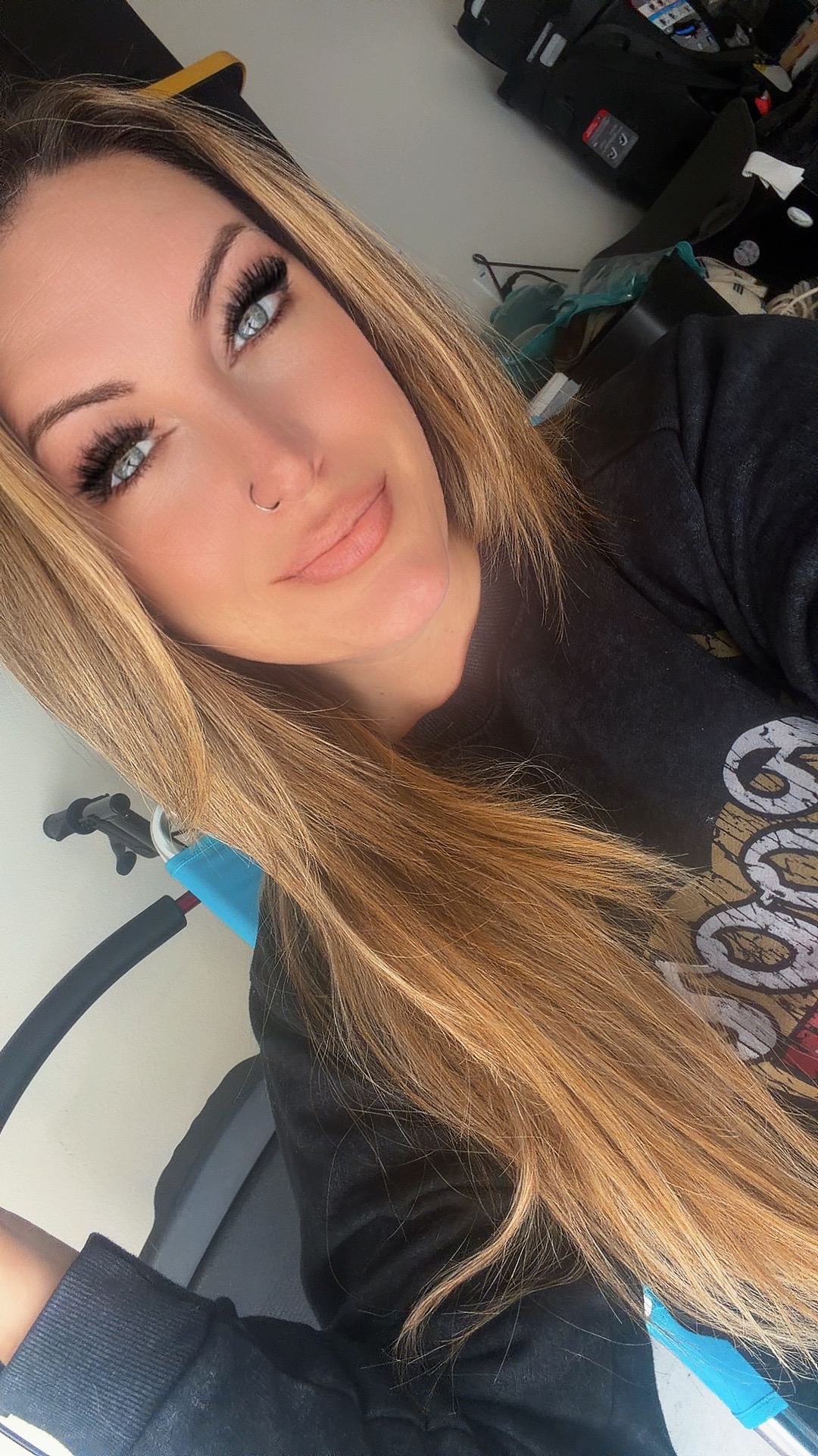 @Poisonbabyy