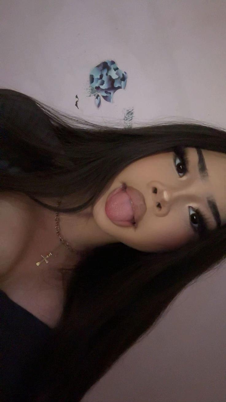 @⃟
