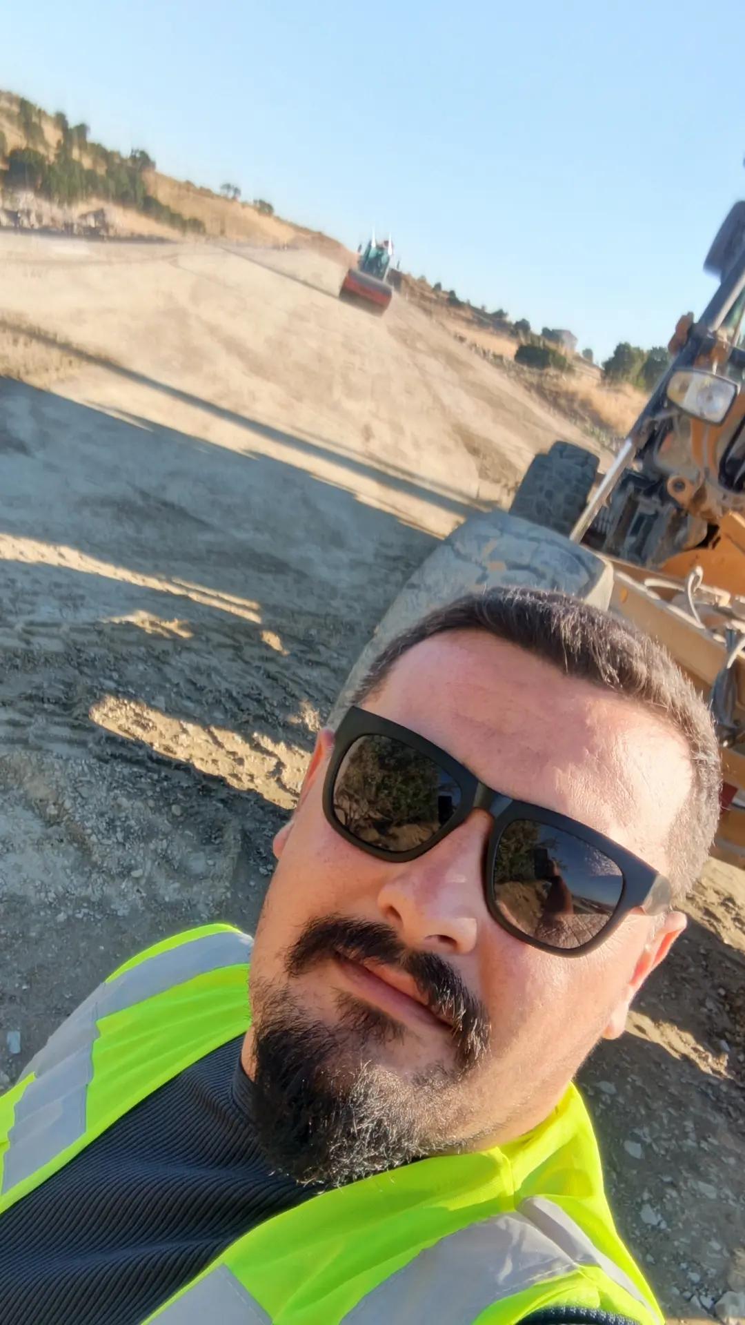 @Ali G&ouml;nen