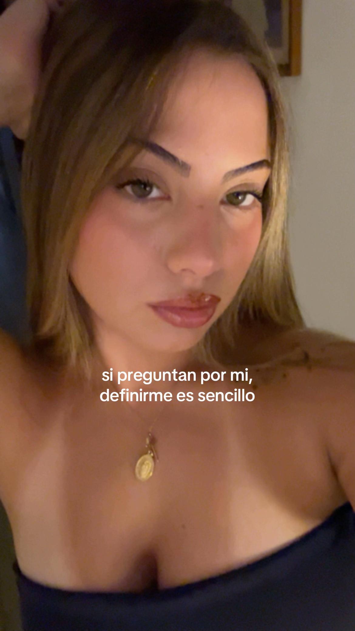 @nadia molina