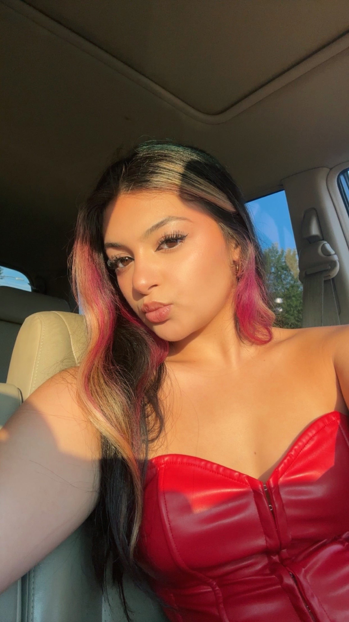 @bombshell