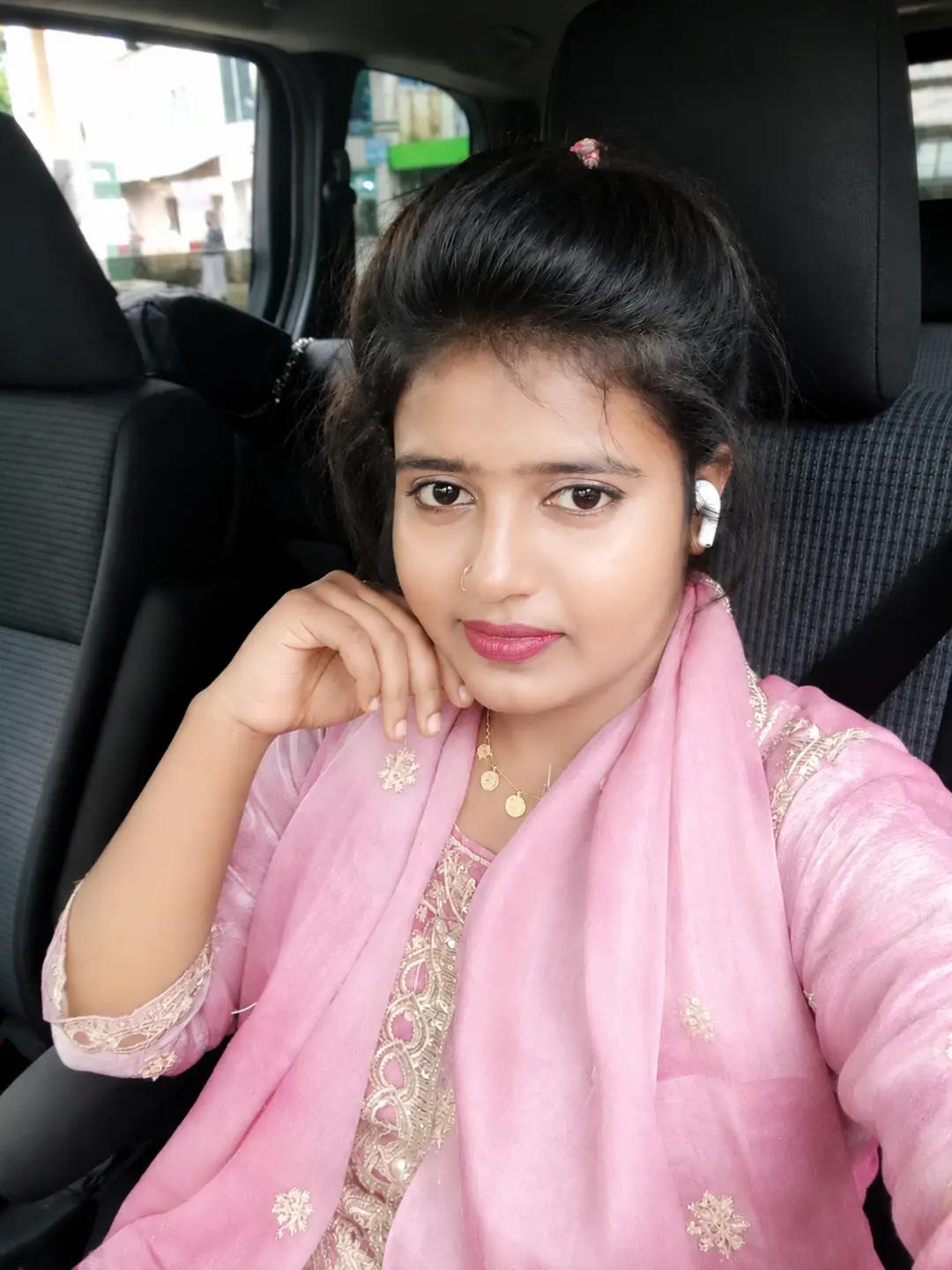 @বাগেরহাটের মিষ্টি মেয়ে ঊর্মি