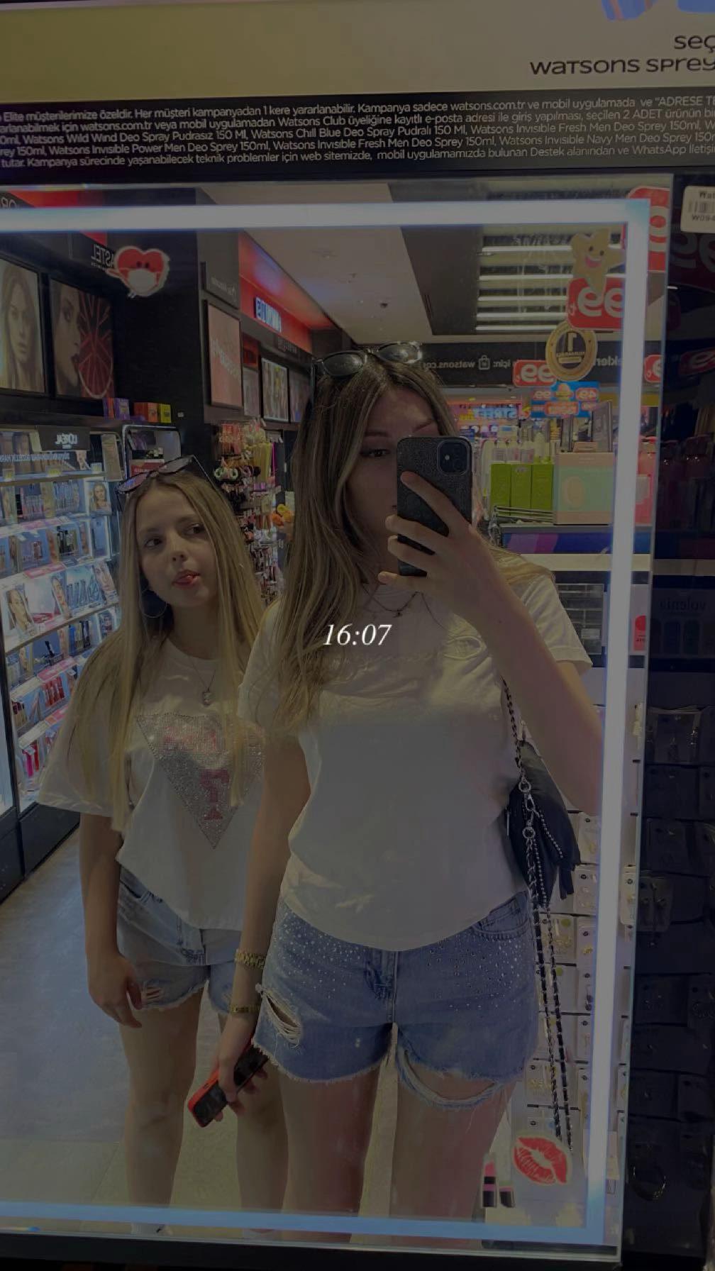 @ekrin🪼
