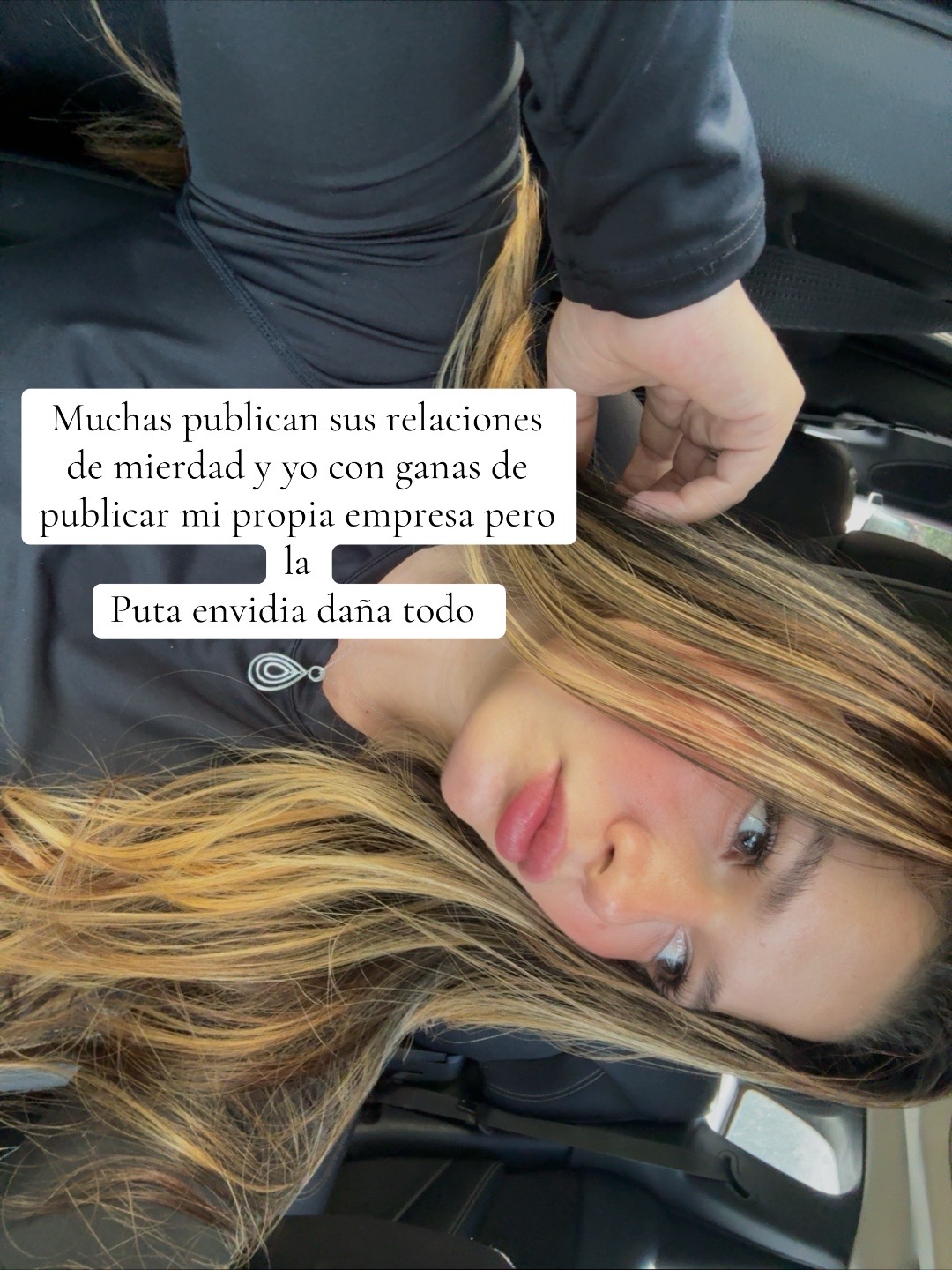 @AndreitaRamirez071🇨🇴🇨🇴