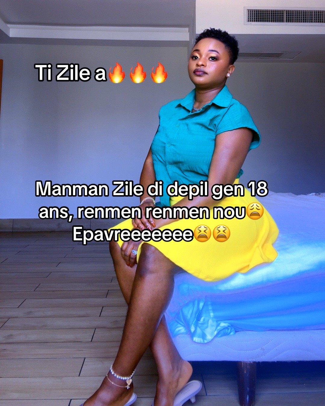 @Esther_Adassa