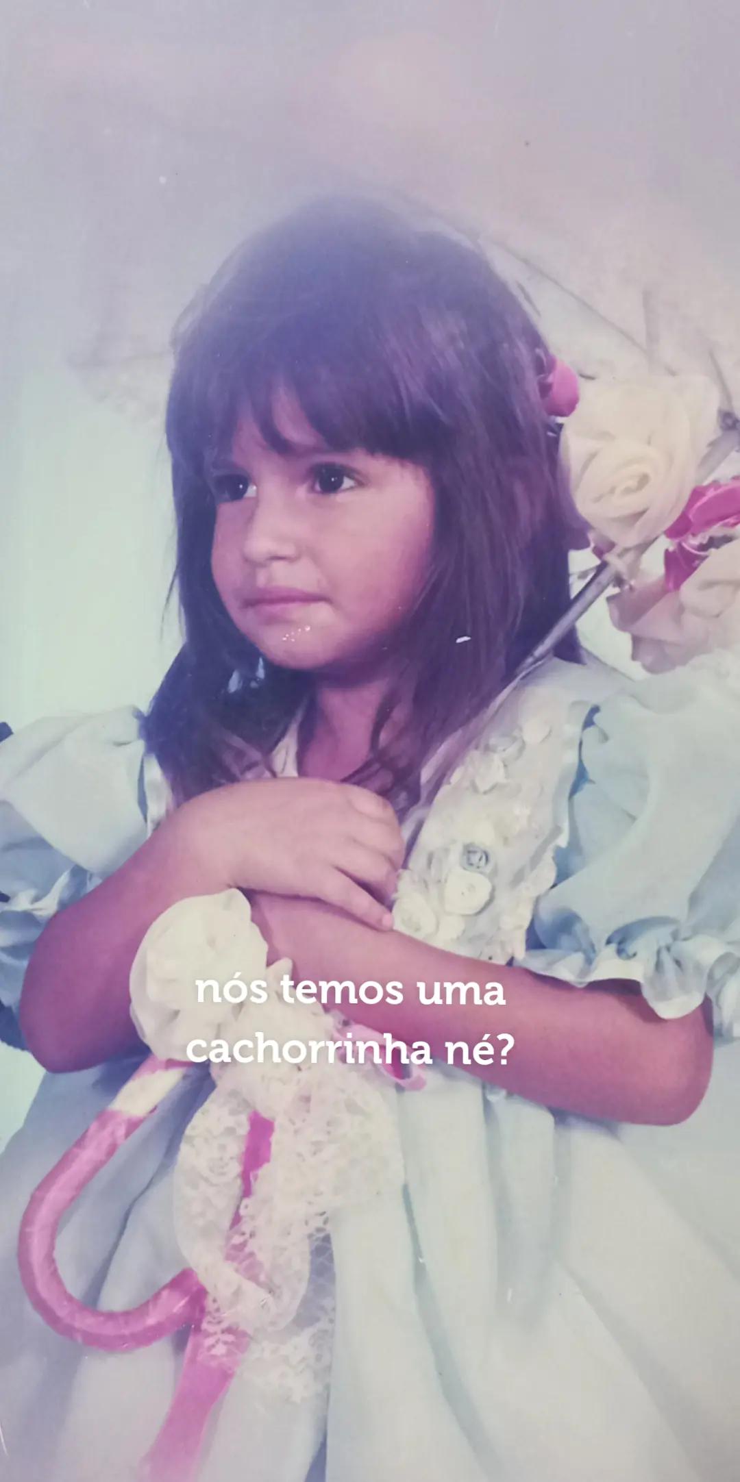 @Rafaela Rolin de Moura