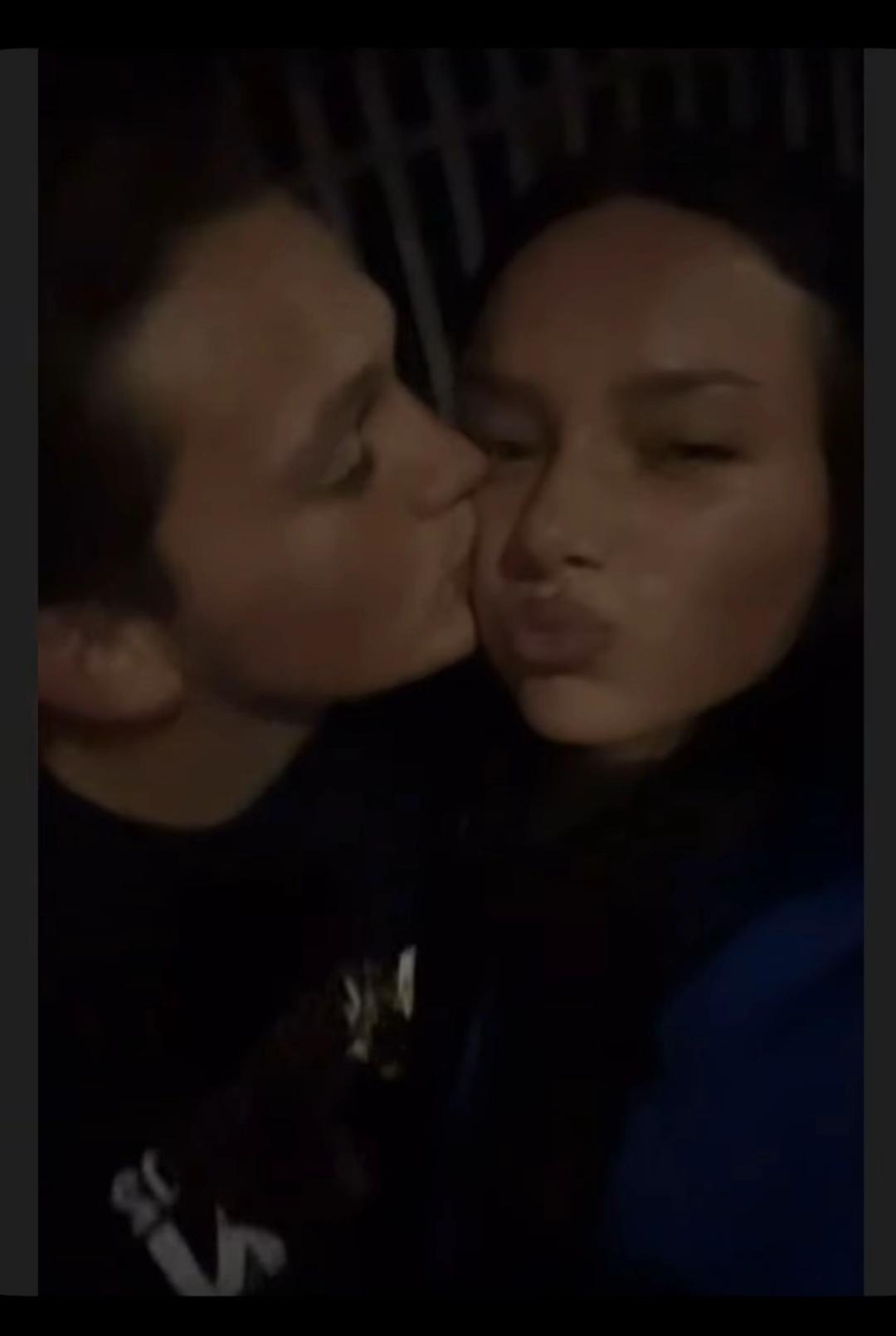 @Emmaxsandyward