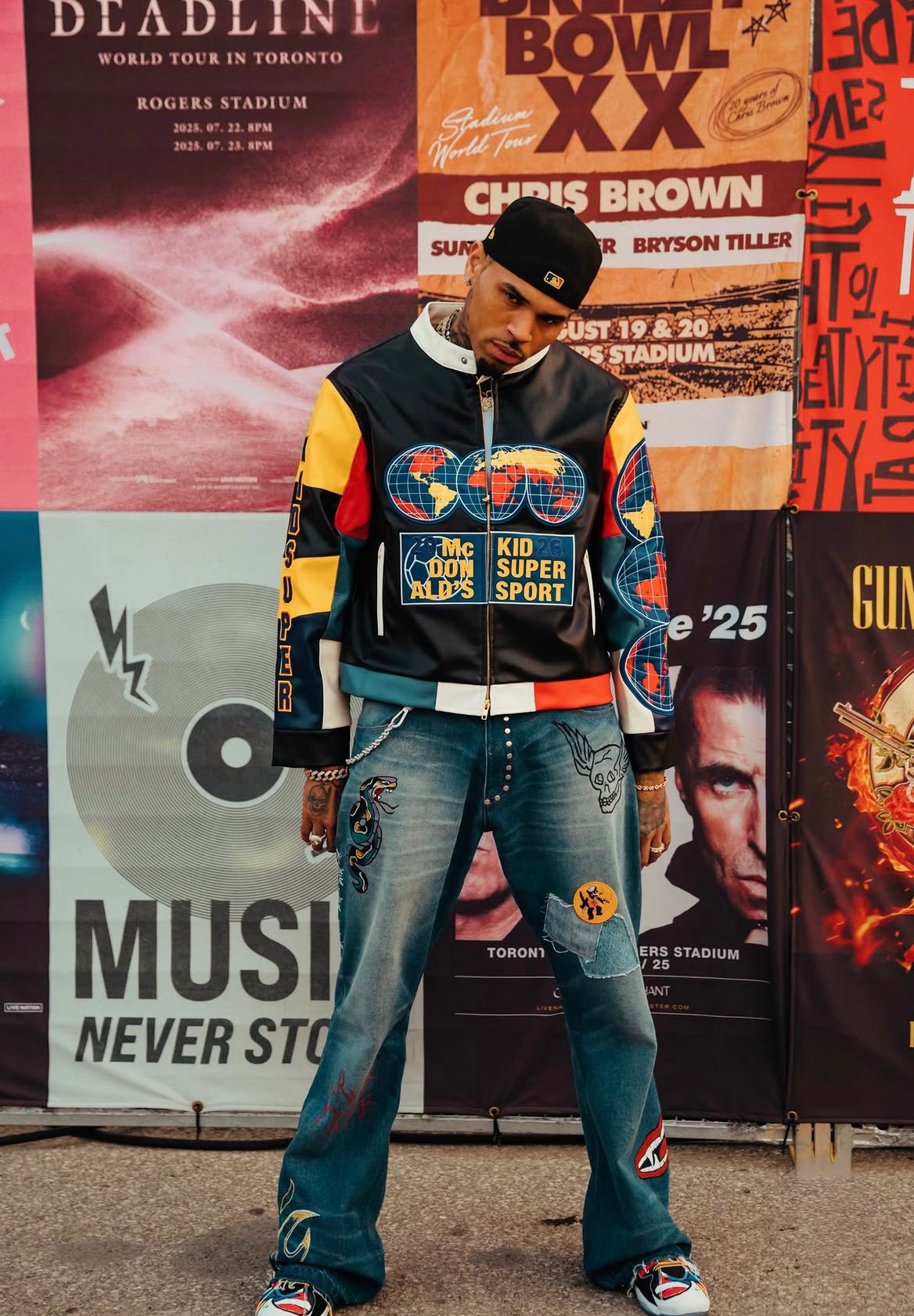 @Cbreezy_fanpage
