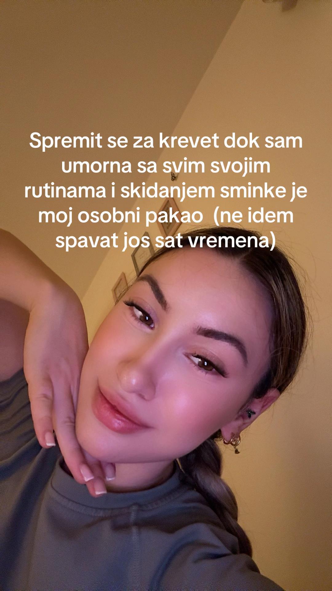 @simonasiiii