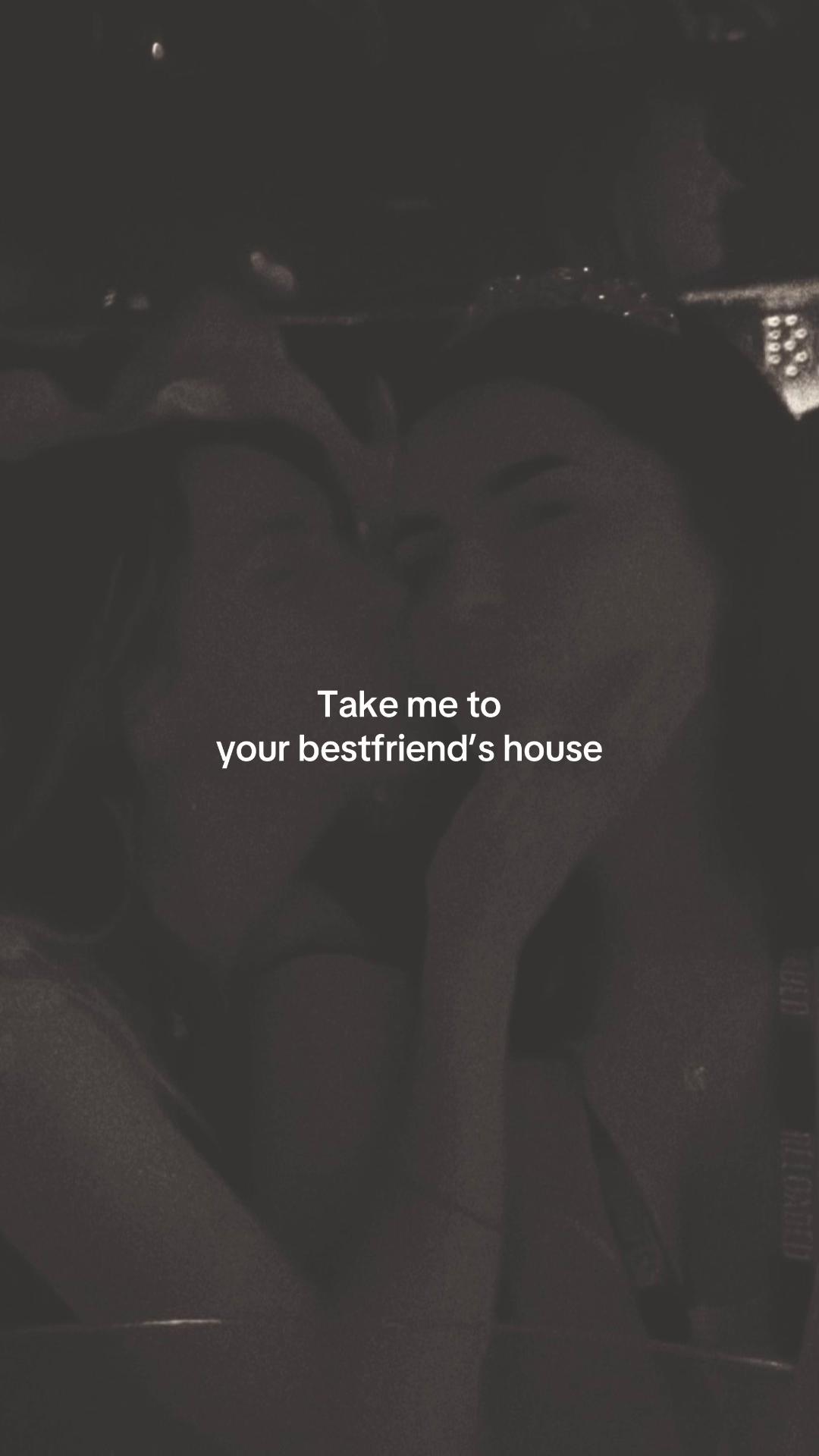 @María