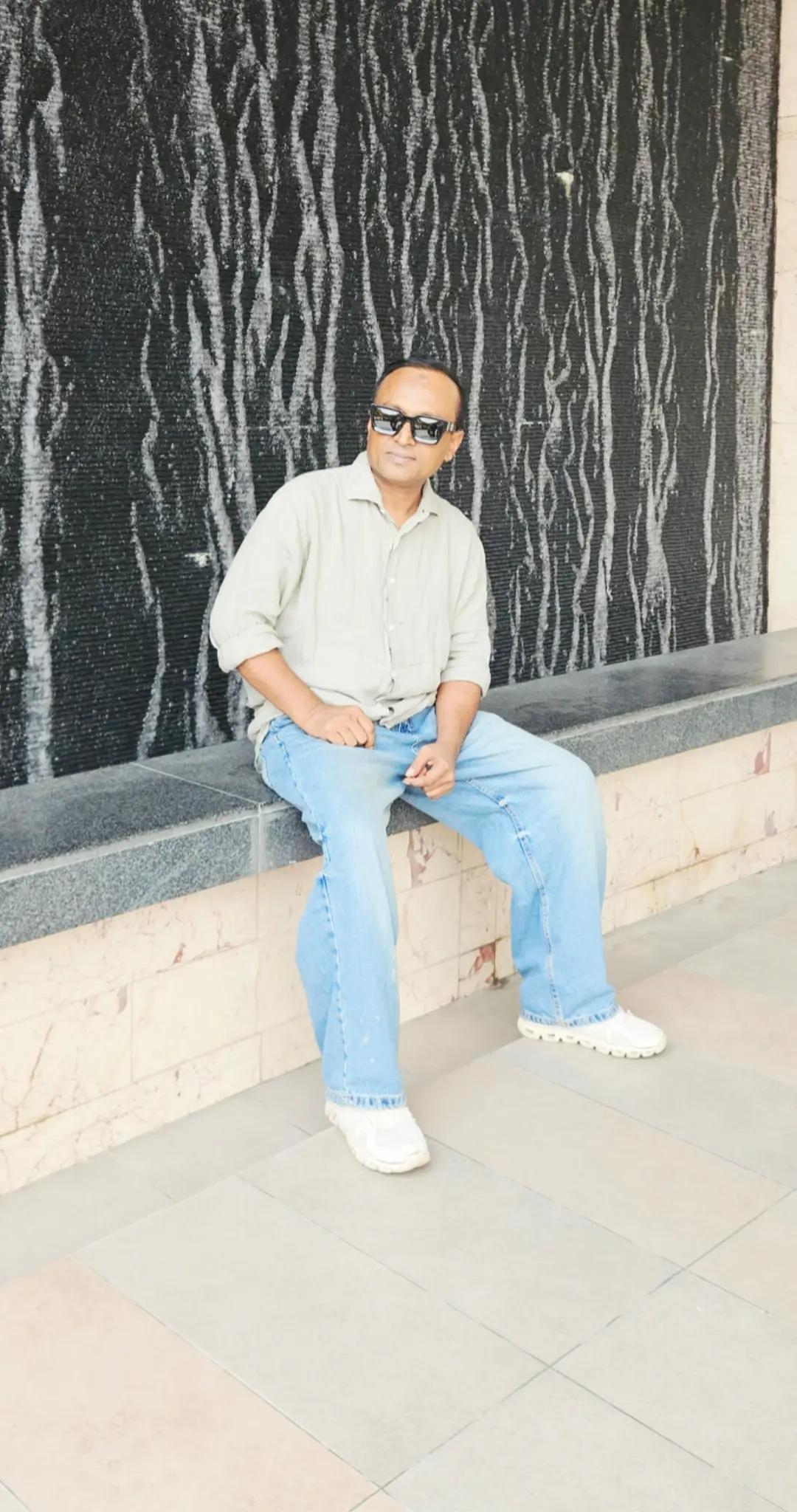 @Al dosery phones co w.l.l