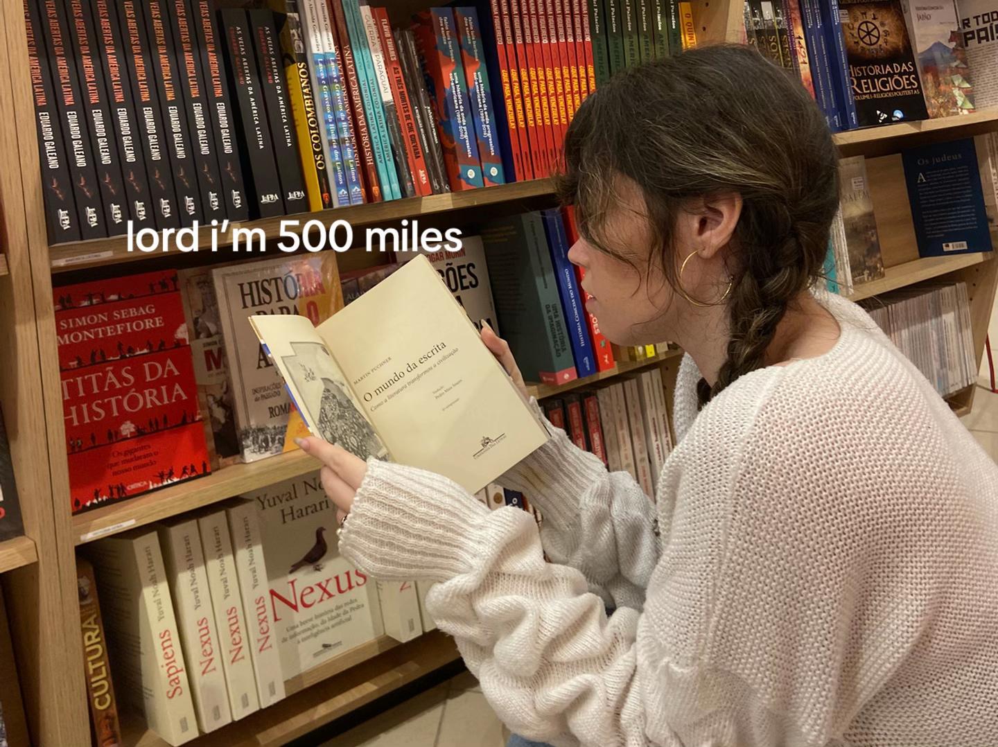 @𝐥𝐚𝐮𝐫𝐞𝐧 📖