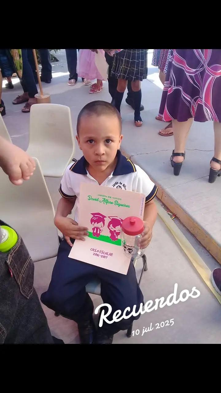 @vanessa lopez 🥰