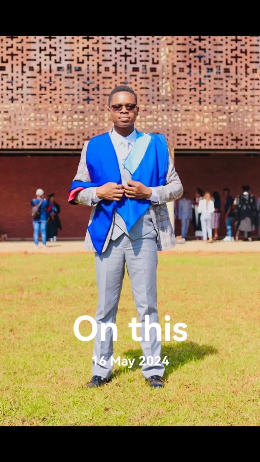 @Rasikhanya Rolivhuwa