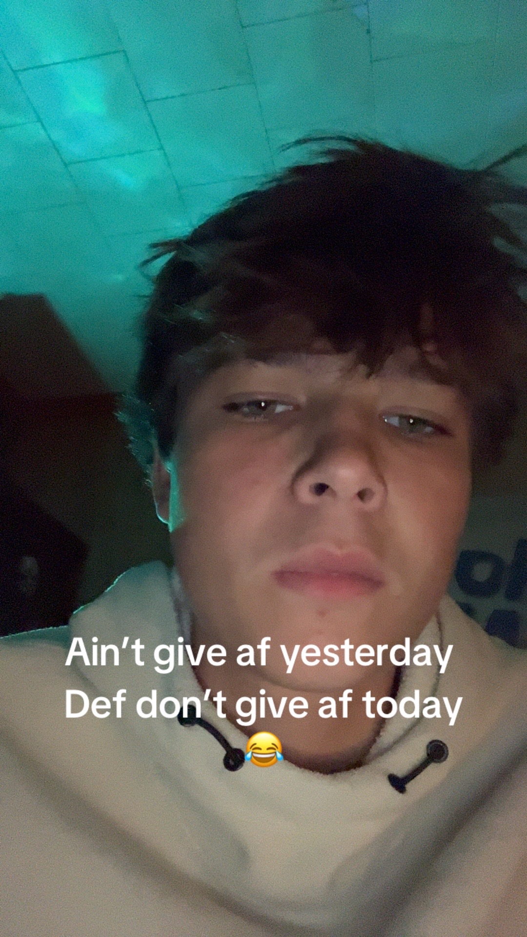 @💫