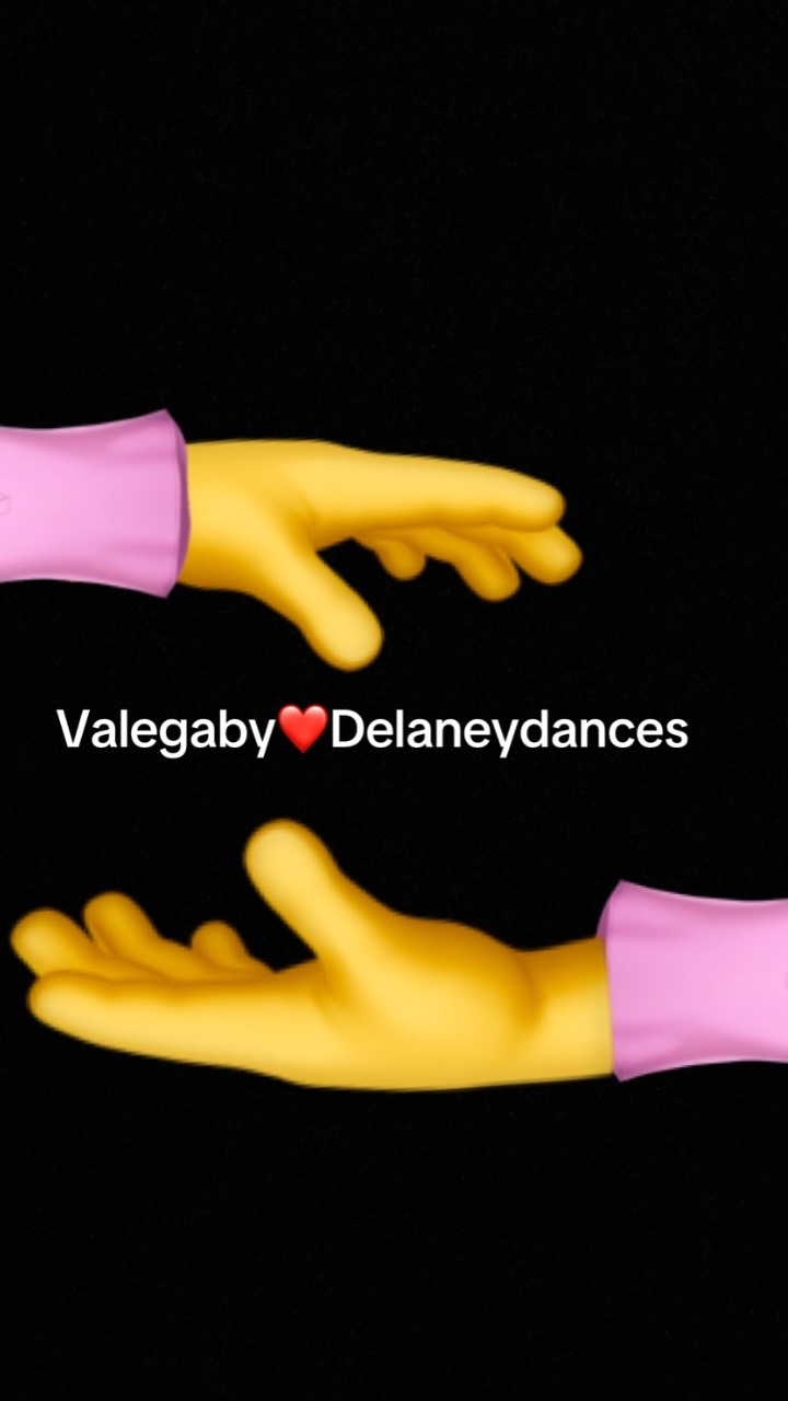 @DelaneyDances