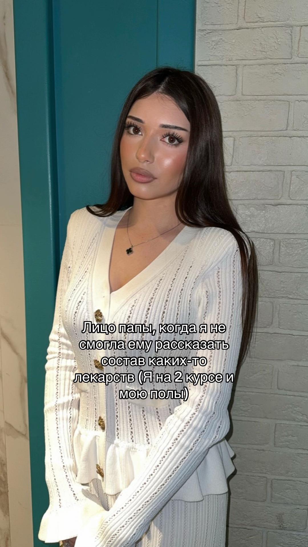@𝒁𝒖𝒉𝒓𝒂