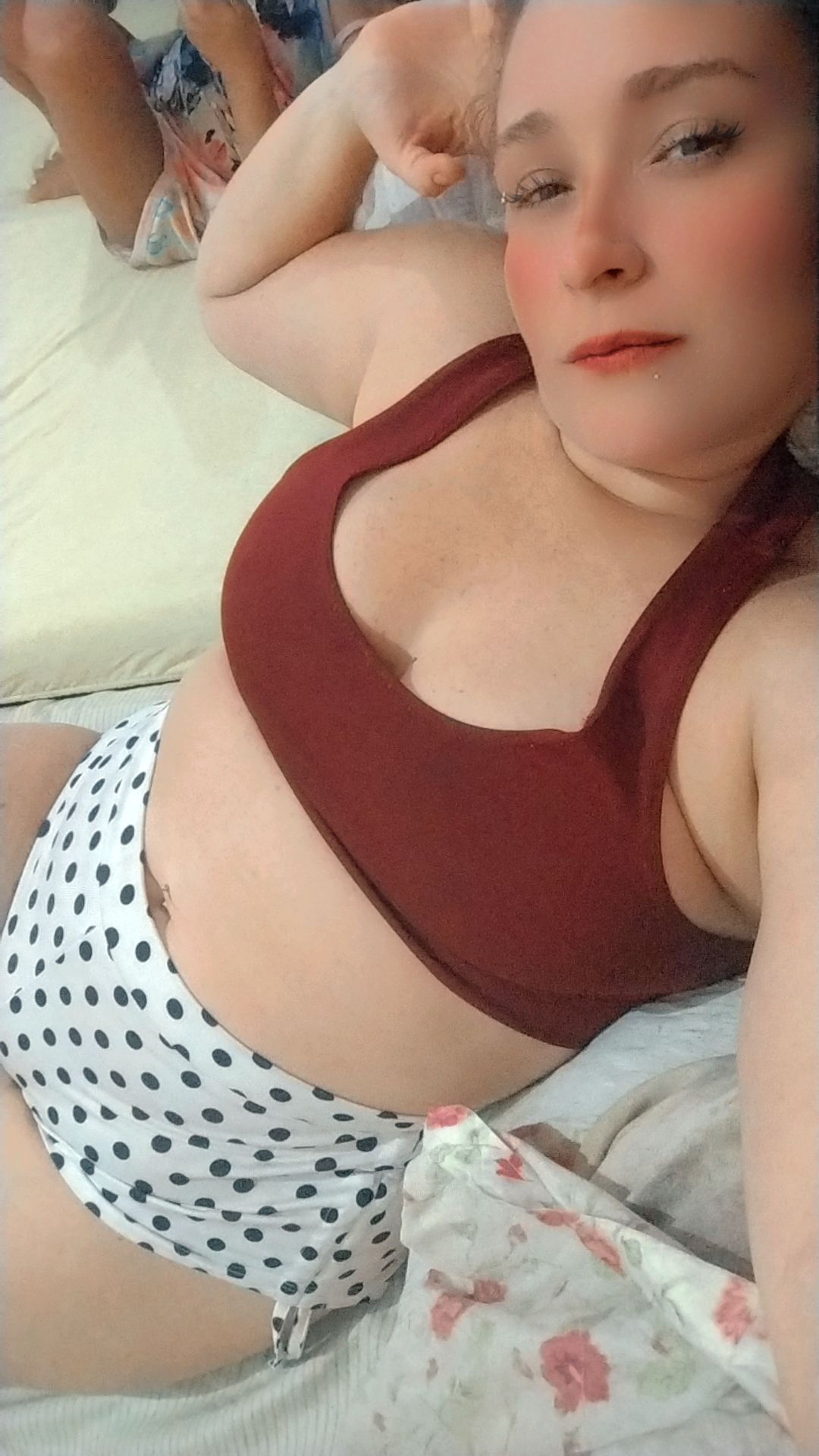 @Loraah 🍁
