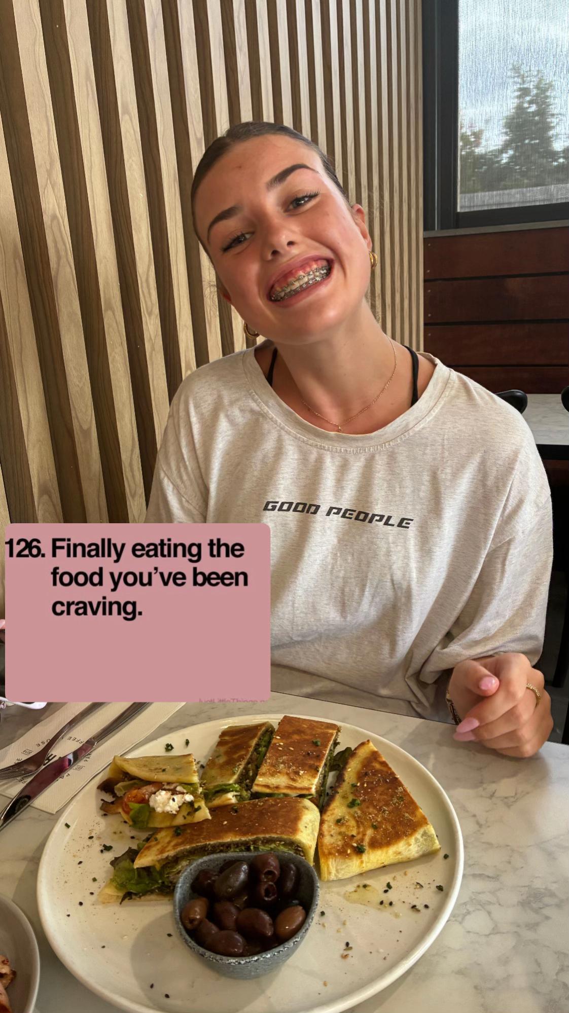 @ellorazorzo