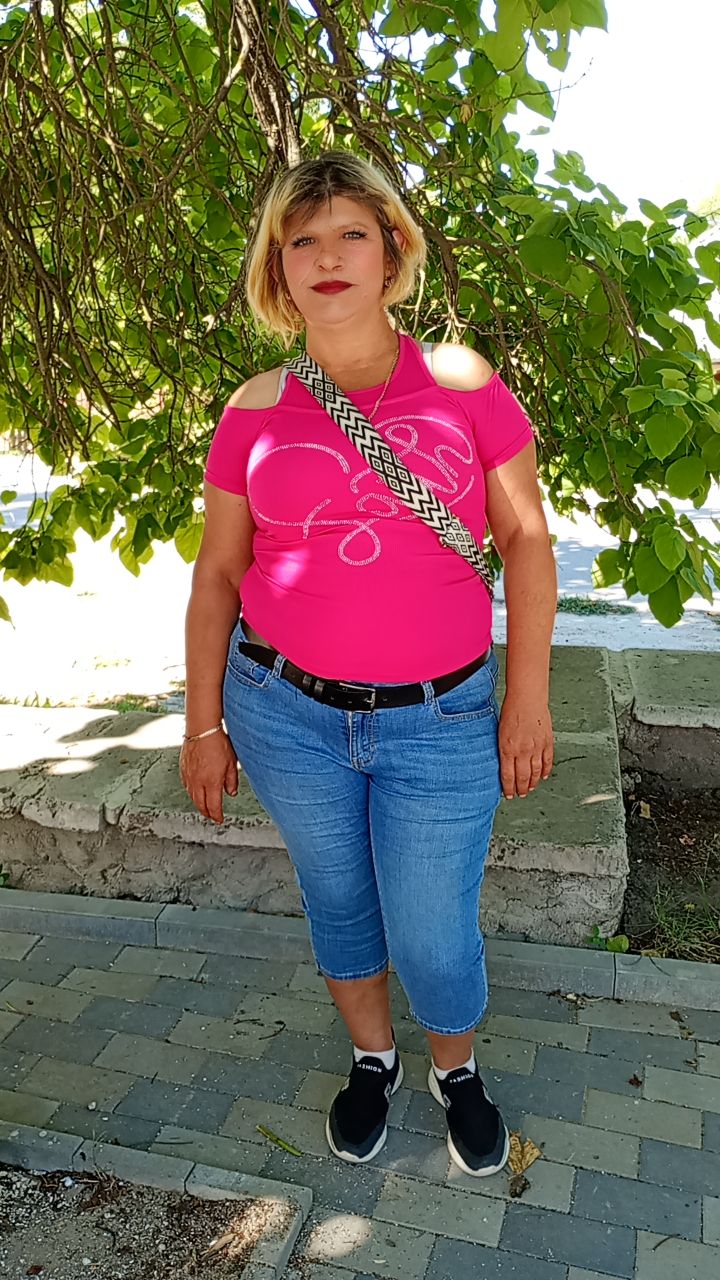 @🥰Veronica 💋 Petrea🥰