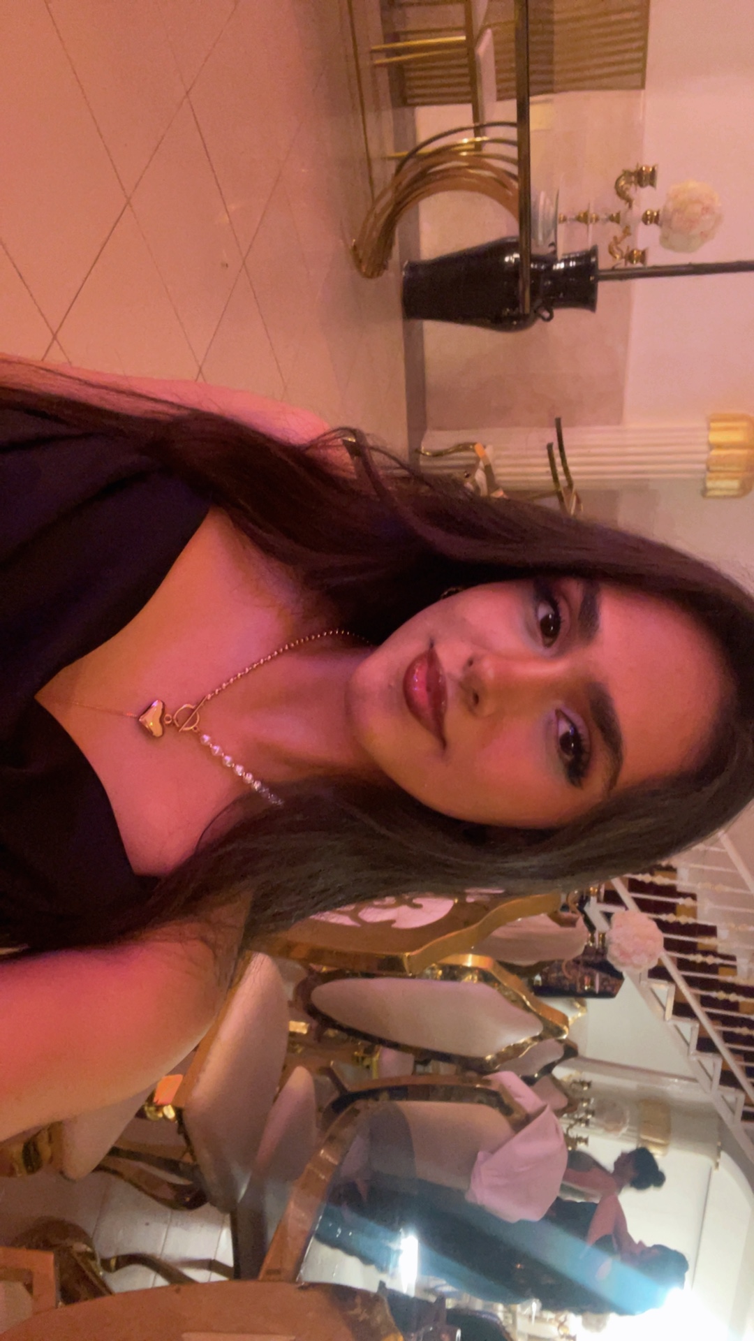 @Parniya