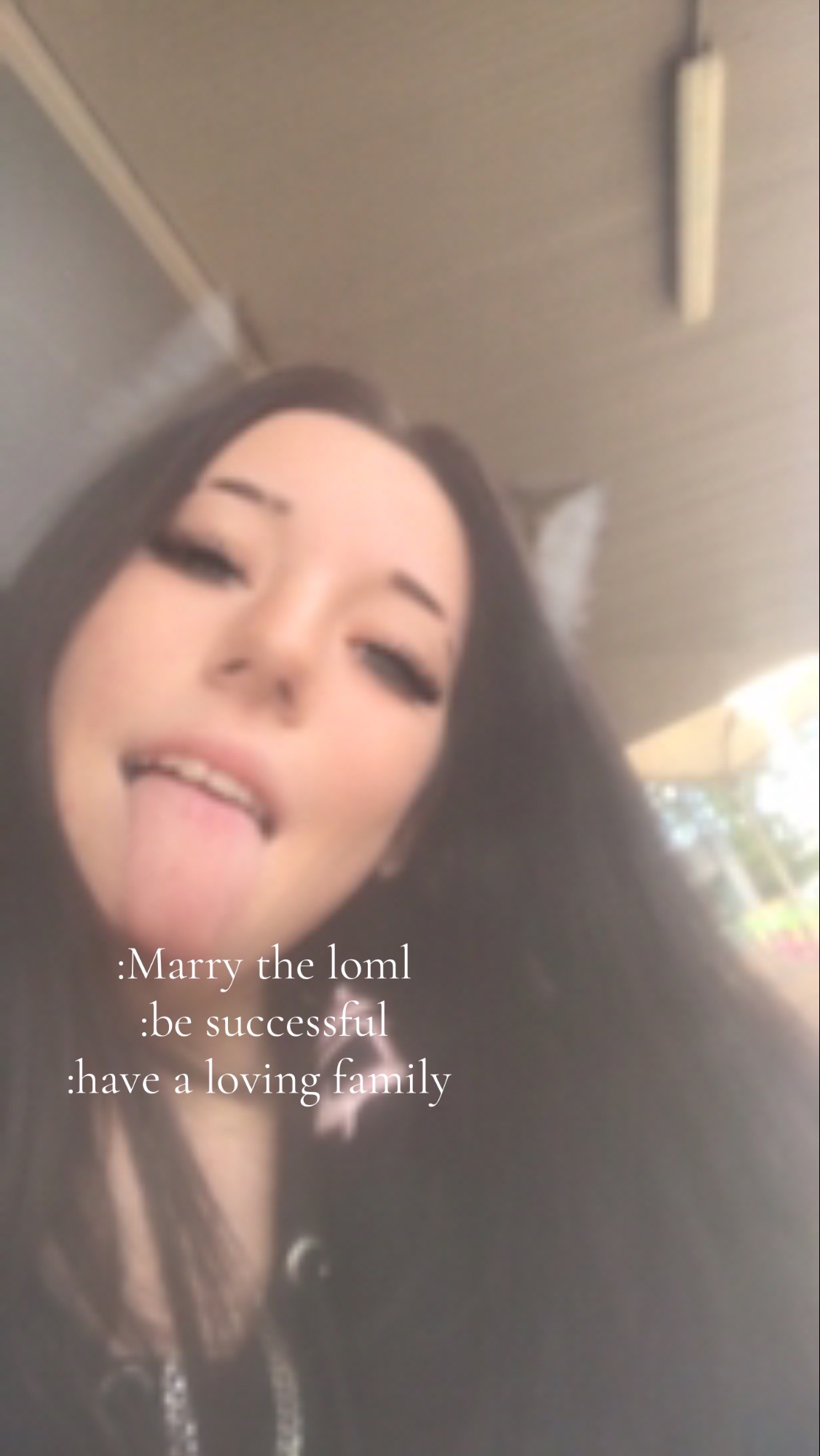 @Jaidah ⦯⃦̩∩⃥̸⃡⦮⃦̩