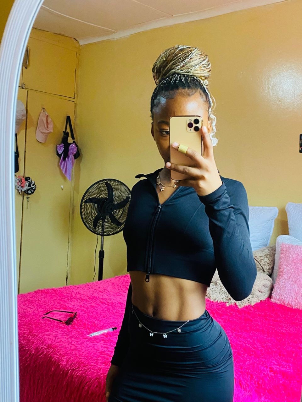 @Lalah🎀