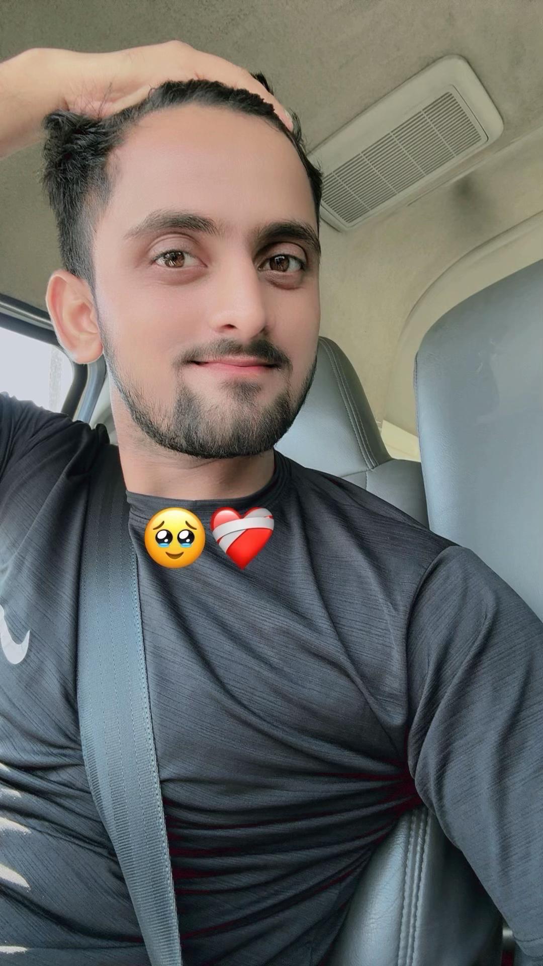 @Niraj9076r1