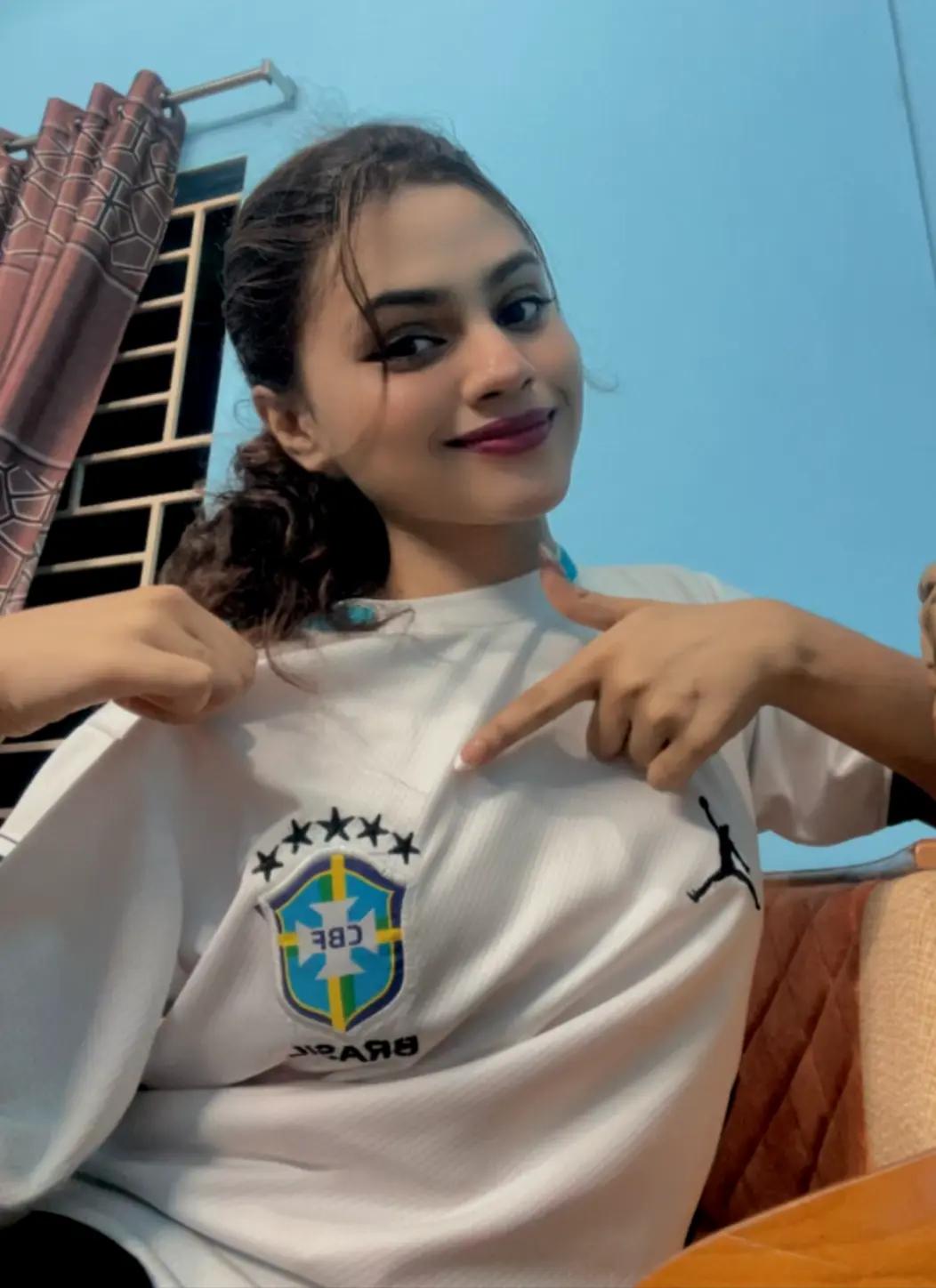 @🕊️
